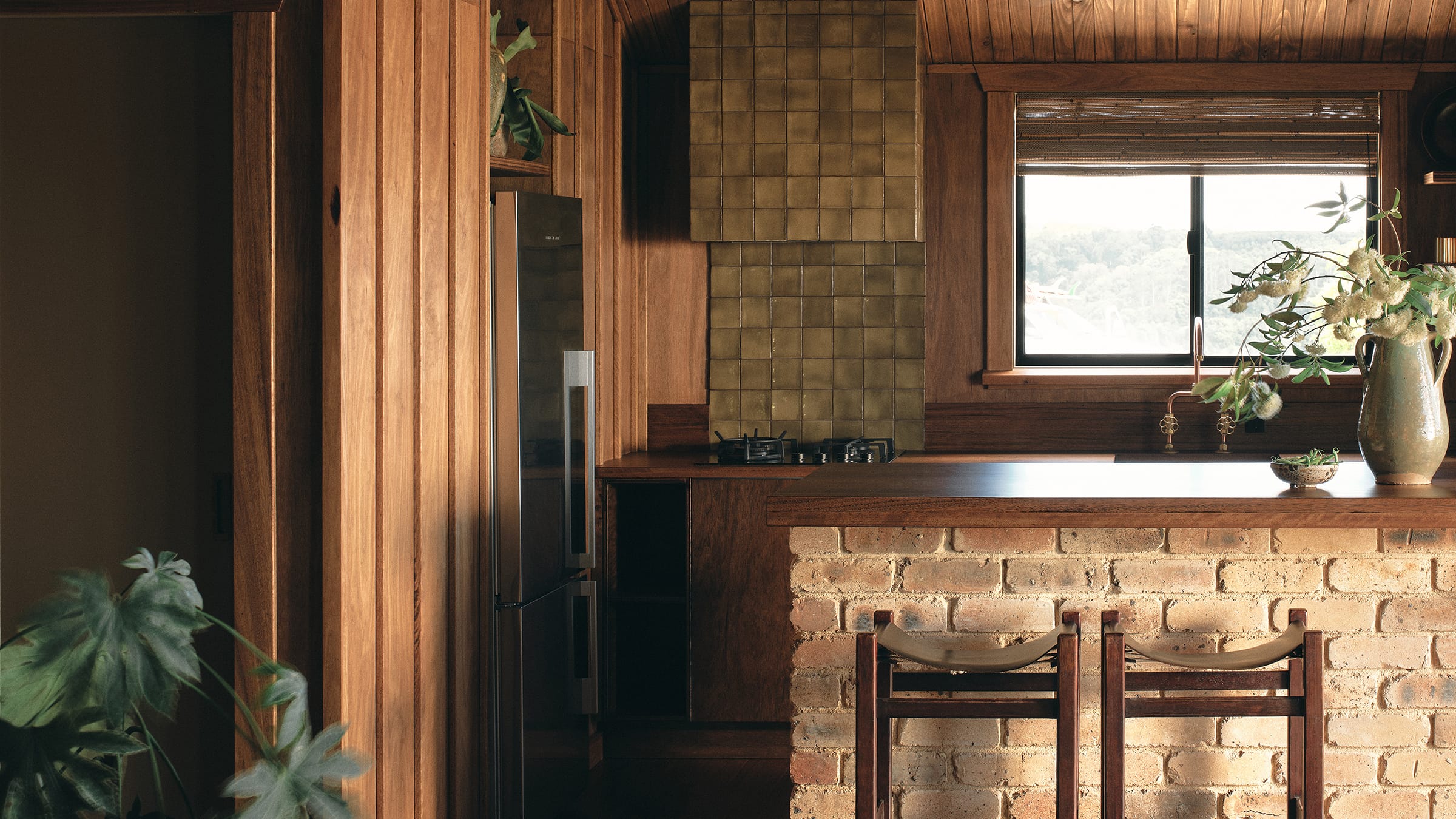 Fisher & Paykel Contemporary refrigerator